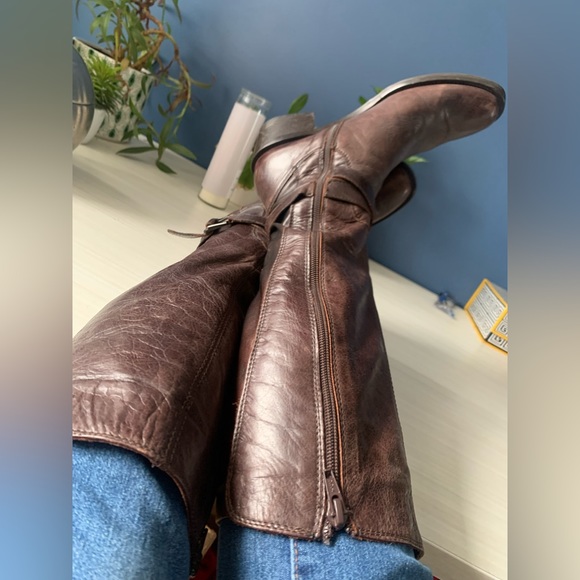 ARTICA WATERPROOF ITALIAN LEATHER TALL BOOTS - Picture 2 of 9